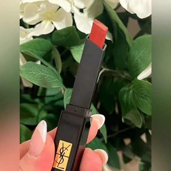 YSL • THE SLIM VELVET RADICAL - 1966 ROUGE LIBRE • NIB - Picture 7 of 8